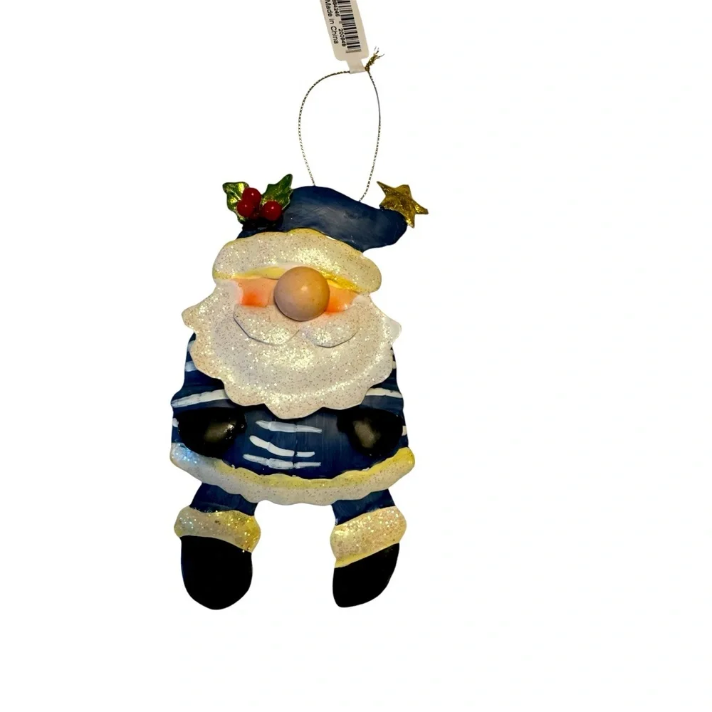 NWT Vintage Handmade Santa Christmas Ornament Metal